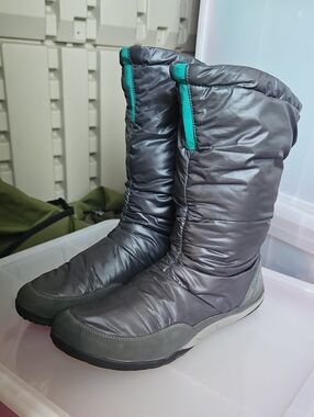 Merrell Frost Charcoal Water Resistant Boots Size 10